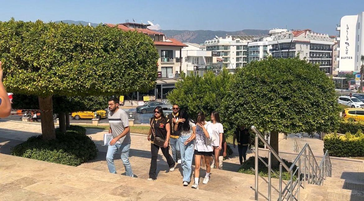 Marmaris\'te kız çocukları tarafından darp edilen şüpheliler adli kontrol şartıyla serbest bırakıldı