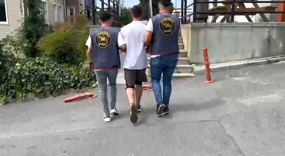 Tekirdağ İl Jandarma Komutanlığı tarafından aranan zanlı İstanbul\'da yakalandı