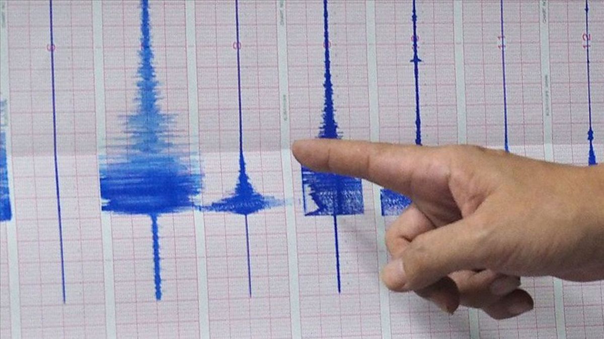 Akdeniz\'de 4,9 büyüklüğünde deprem