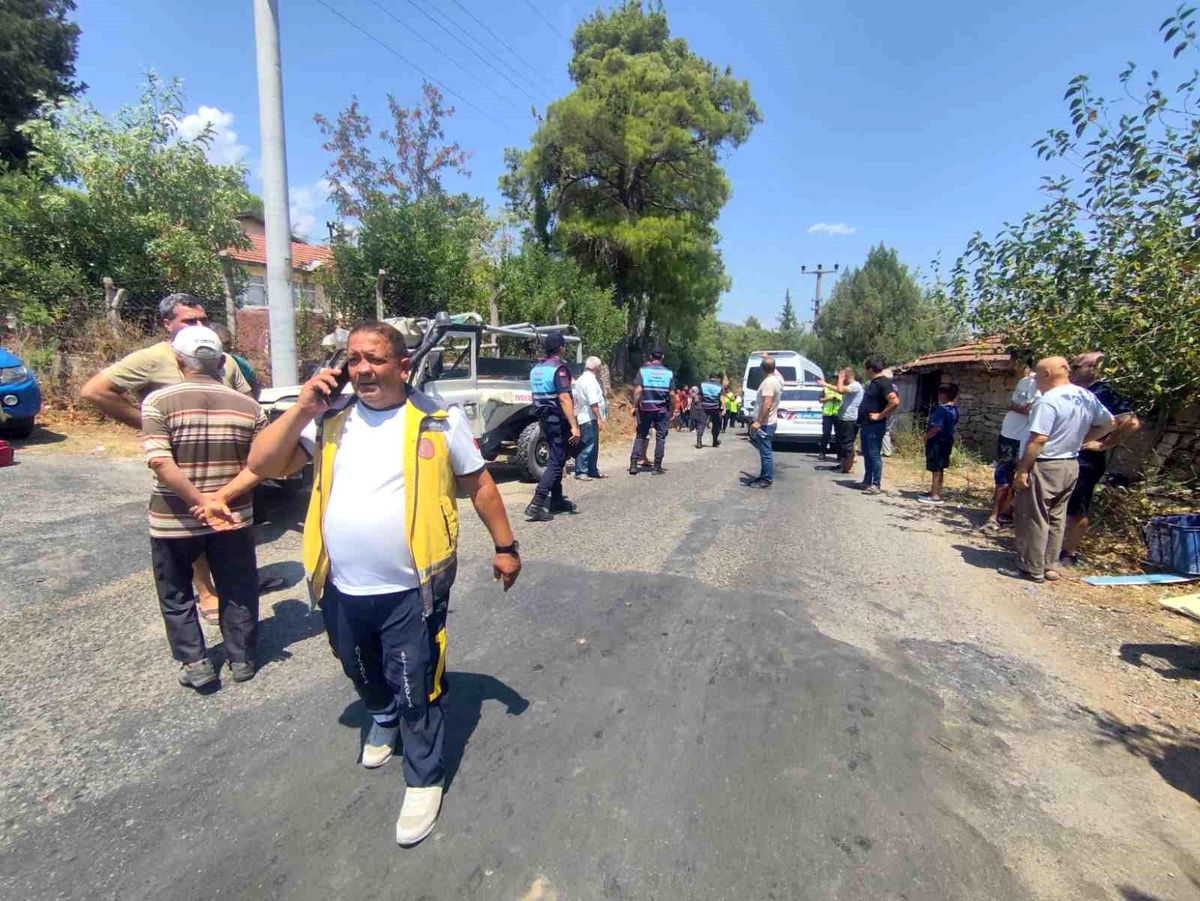 Antalya\'da safari aracı ile tur minibüsü çarpıştı: 5 Alman turist yaralandı