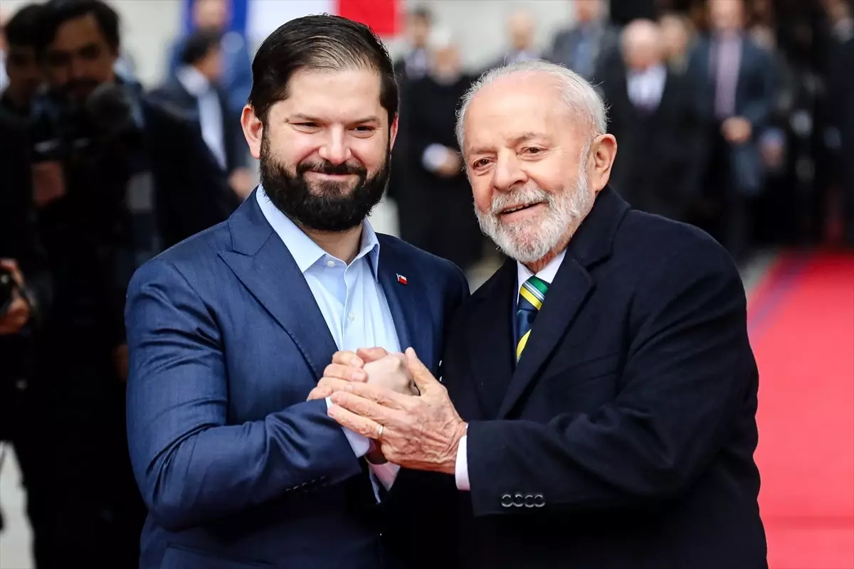 Lula da Silva, Venezuela\'daki Anlaşmazlığın Çözümü İçin Diyalog Çağrısı Yaptı