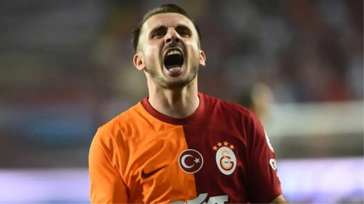 Günler sonra ortaya çıktı! Galatasaray\'da oyundan alınan Kerem Aktürkoğlu, hocasına küfür etmiş