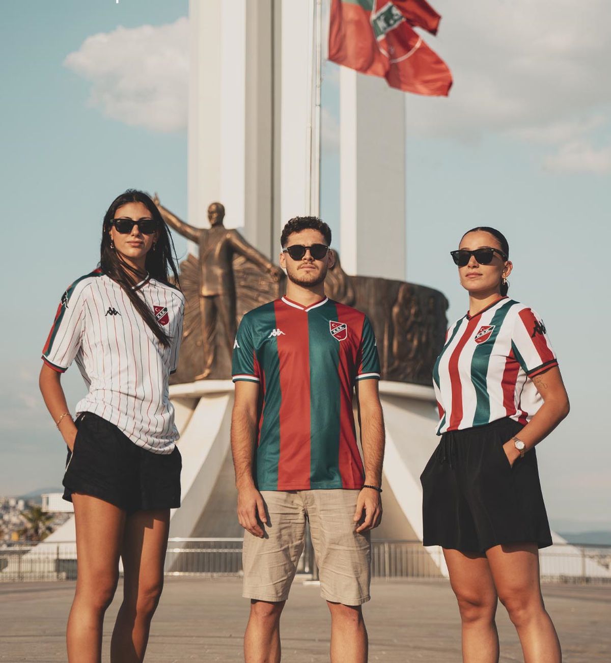 Karşıyaka, yeni sezon formalarını tanıttı