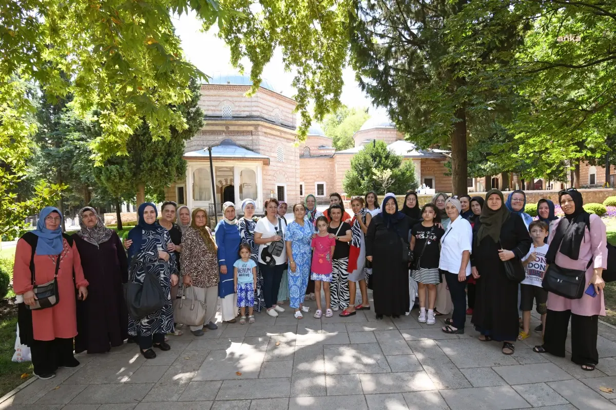 Osmangazi Belediyesi Kadınlara Ücretsiz Kültür Gezisi Düzenliyor