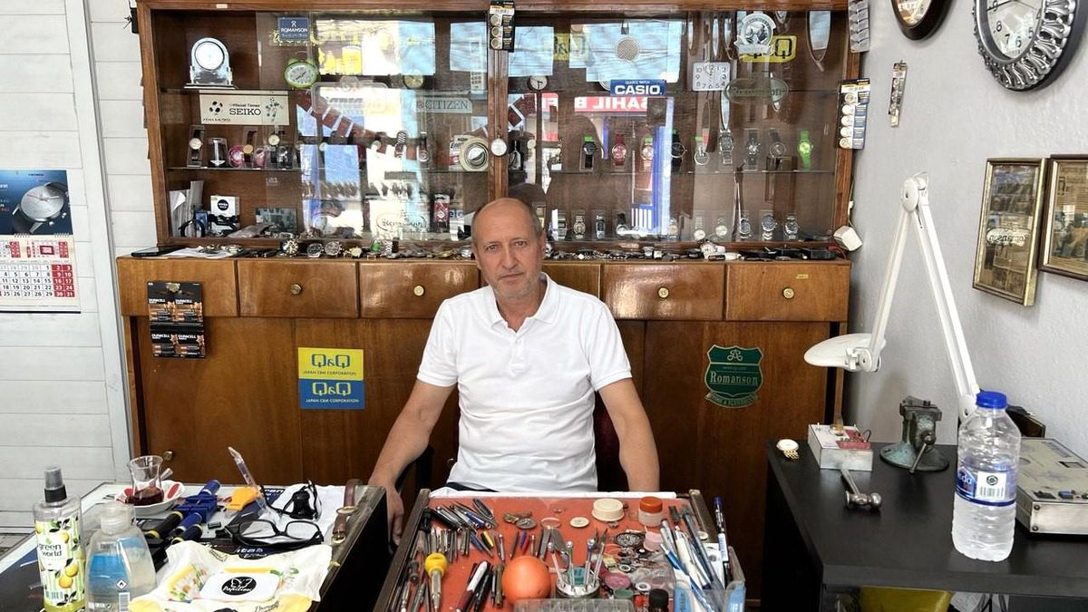 54 Yıldır Saat Tamirciliği Yapan Usta: Saat Artık Bir Aksesuar Oldu