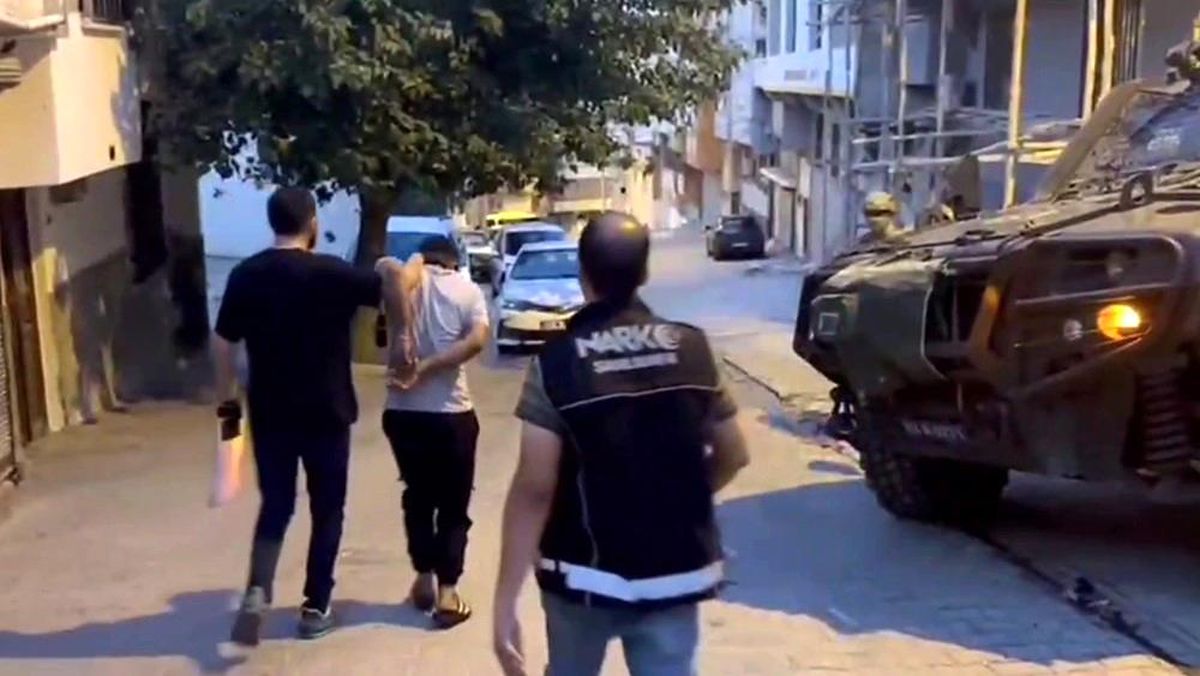 Şanlıurfa\'da Uyuşturucu Operasyonunda 18 Kişi Gözaltına Alındı
