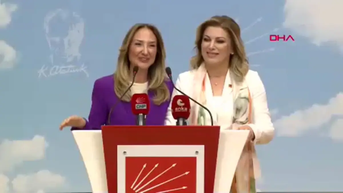 CHP Kadın Kolları Genel Başkanı Seçildi
