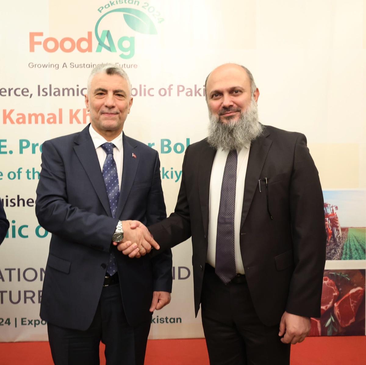 Ticaret Bakanı Ömer Bolat, Pakistan\'da Türk ve Pakistanlı işadamlarıyla bir araya geldi