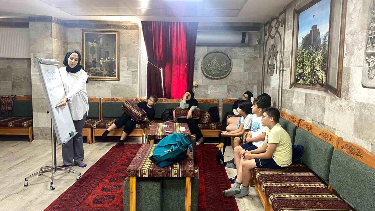 Elazığ\'da GSB Gençlik Yaz Okulları Büyük İlgi Görüyor