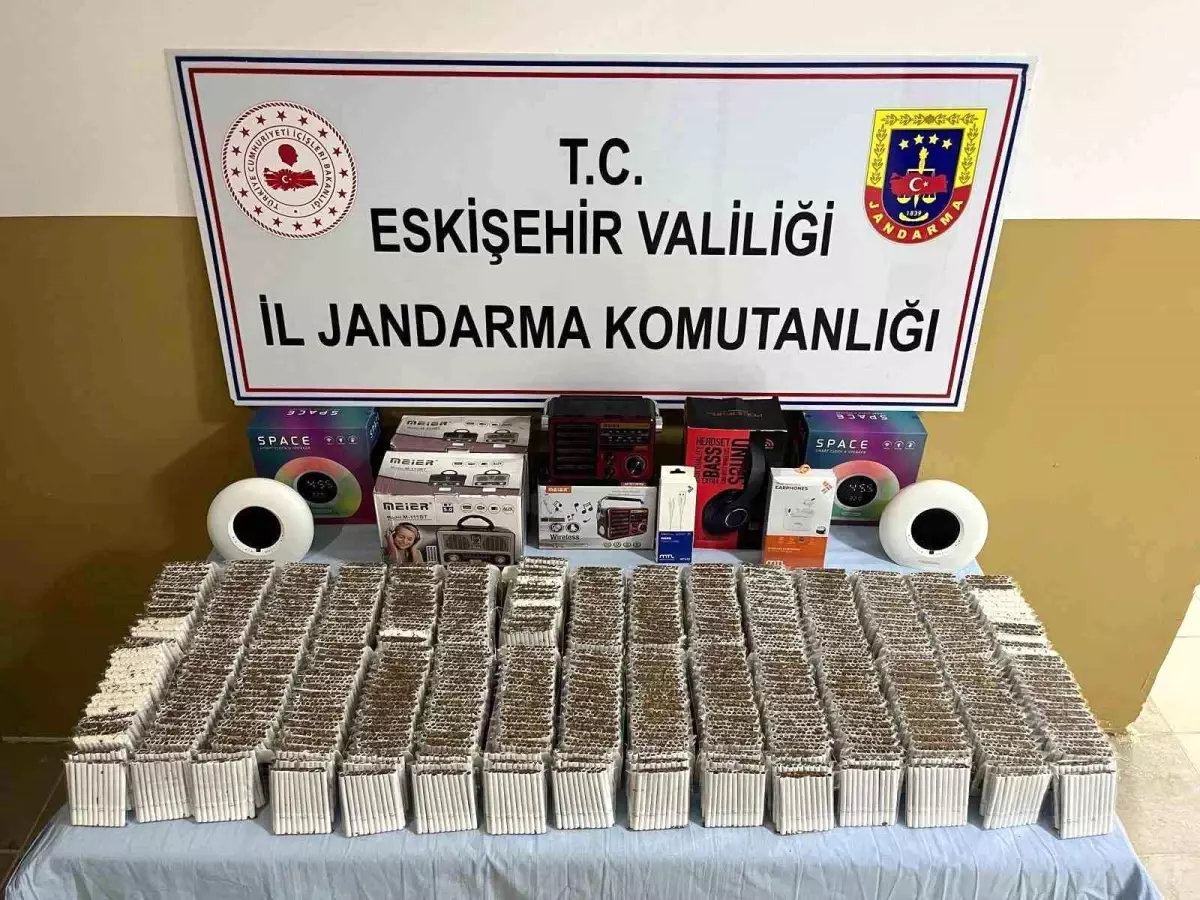 Eskişehir\'de Kaçak Sigara Operasyonu: Şüpheli Yakalandı