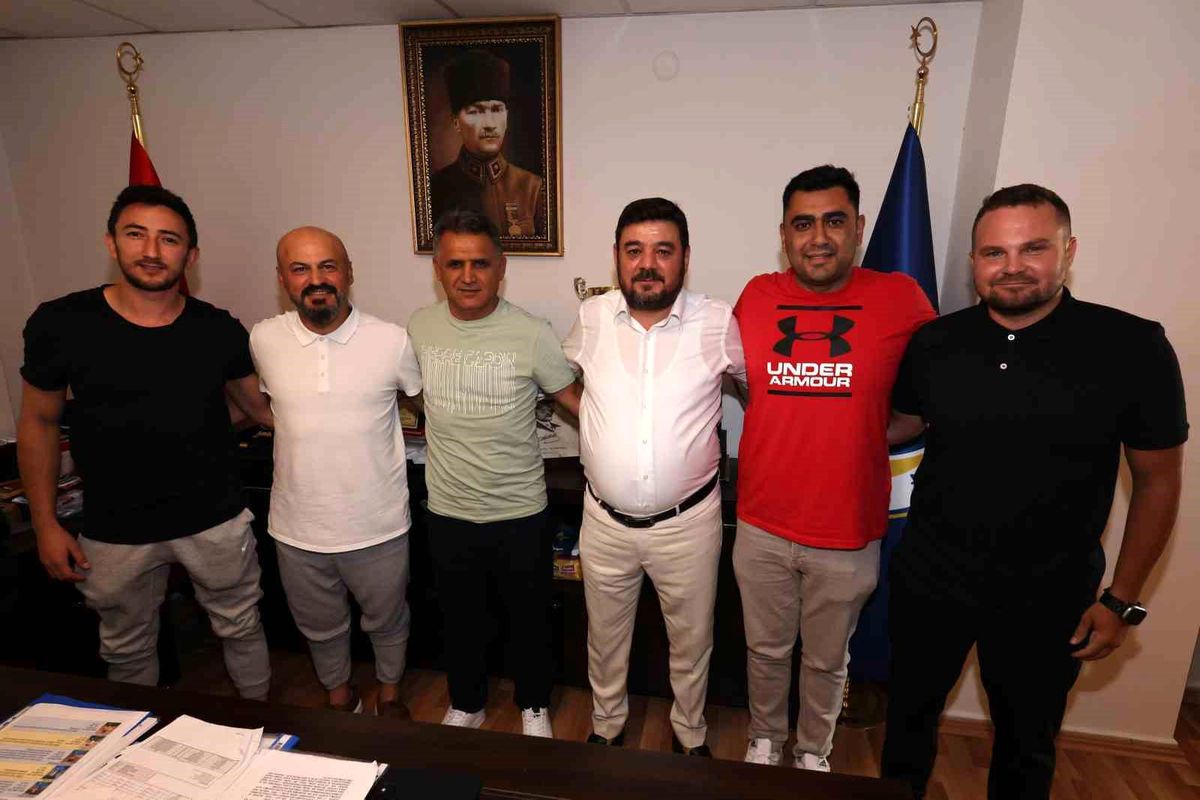 Menemen FK Yönetimine Yeni Asbaşkan