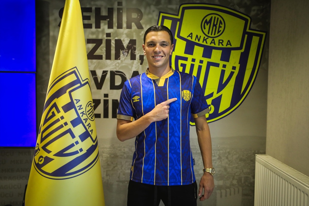 MKE Ankaragücü, Renat Dadashov\'u kadrosuna kattı