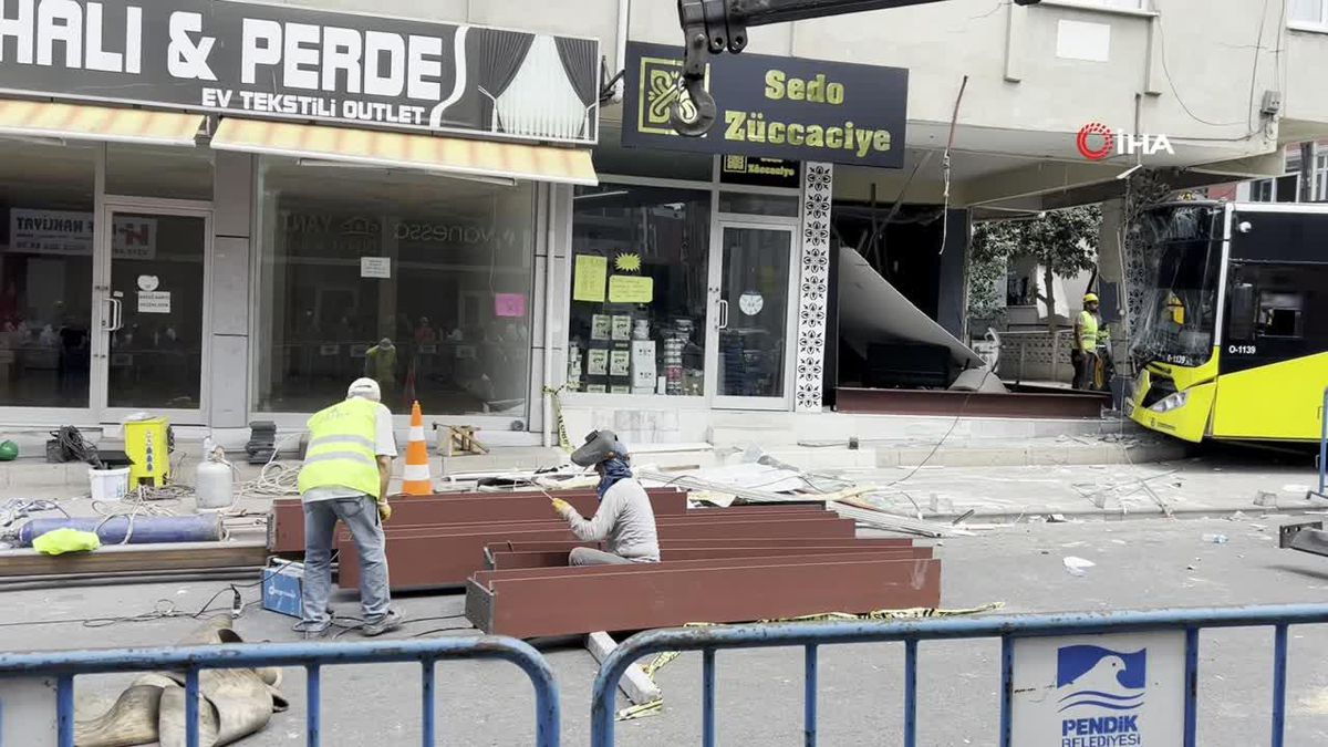 Pendik\'te İETT otobüsünün çarptığı binada güçlendirme çalışmaları devam ediyor
