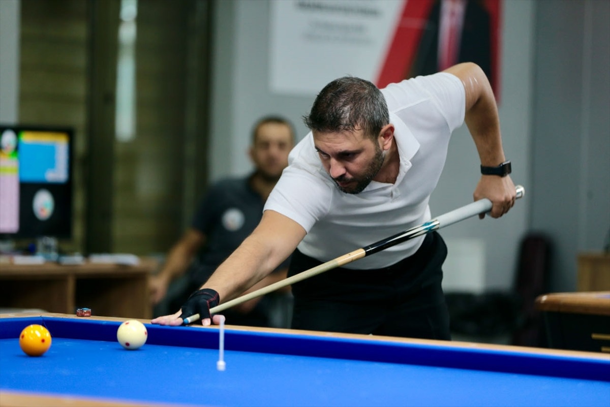 Artistik Bilardo Türkiye Şampiyonası Bolu\'da Başladı