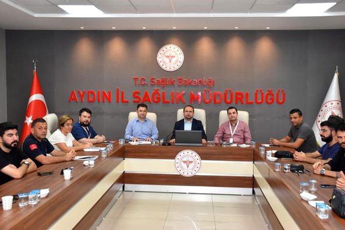 Aydın\'da Acil Sağlık Hizmetleri İstasyonları Değerlendirme Toplantısı Gerçekleştirildi