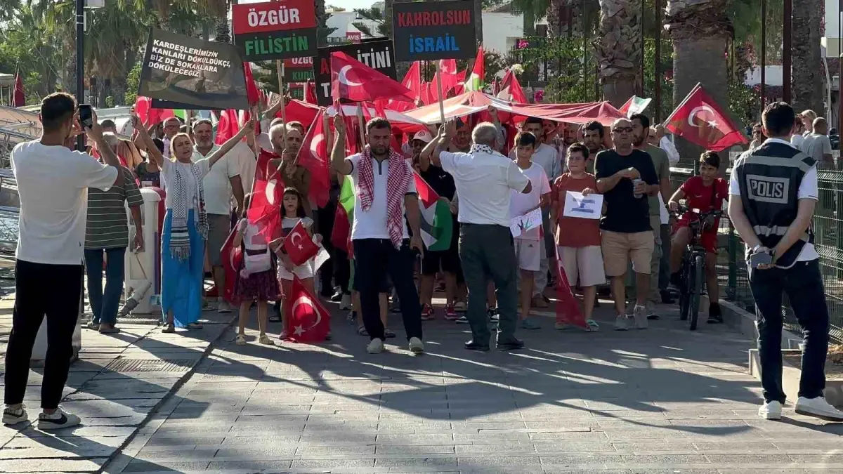 Bodrum\'da Gazze\'ye destek yürüyüşü düzenlendi