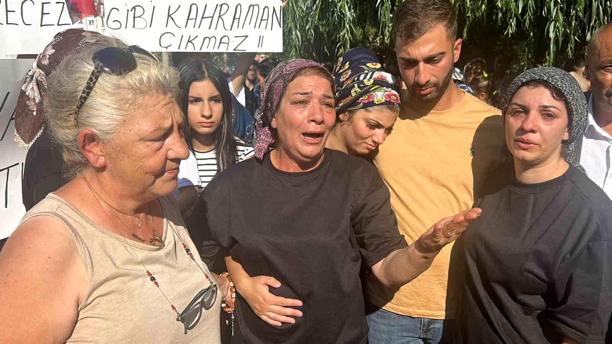 Sulama Kanalı Kazasında Hayatını Kaybeden İrfan Bağrıaçık\'ın Ailesi Eylem Yaptı