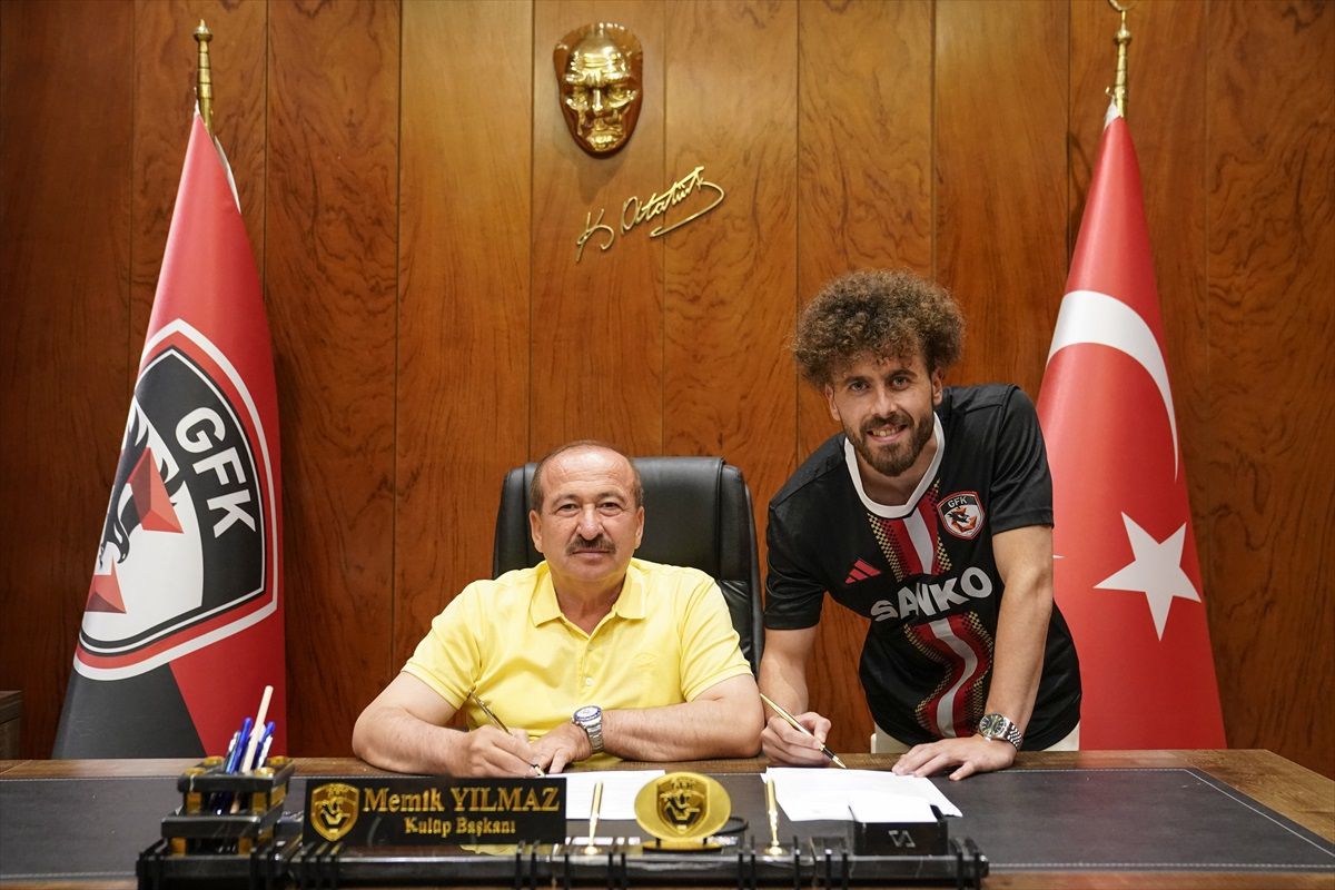 Gaziantep FK Ogün Özçiçek\'i kadrosuna kattı