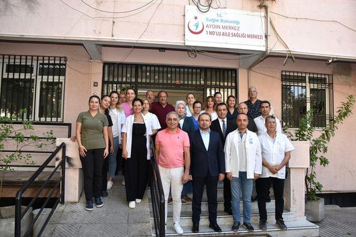 Aydın Sağlık Müdürü Dr. Eser Şenkul, Efeler 1 No\'lu Aile Sağlığı Merkezini ziyaret etti