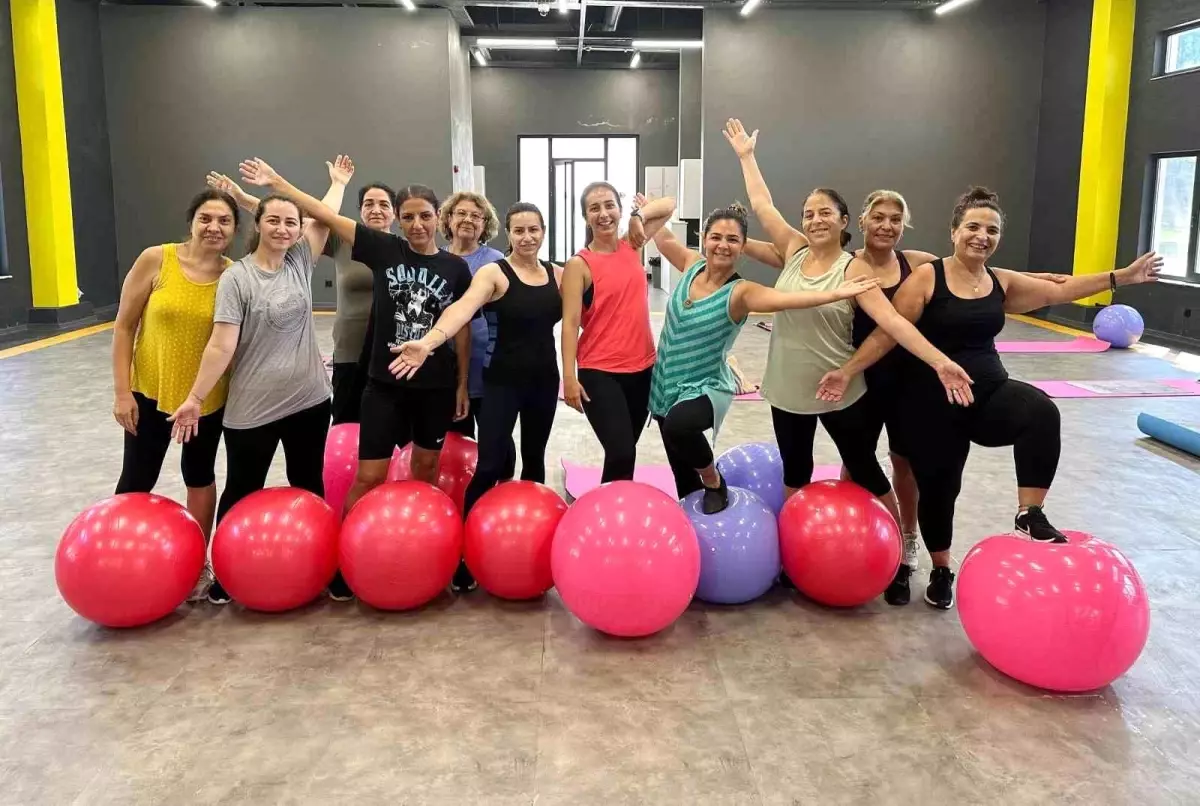 Kepez Belediyespor Kulübü\'nden Kadınlara Ücretsiz Step, Aerobik ve Pilates Dersleri