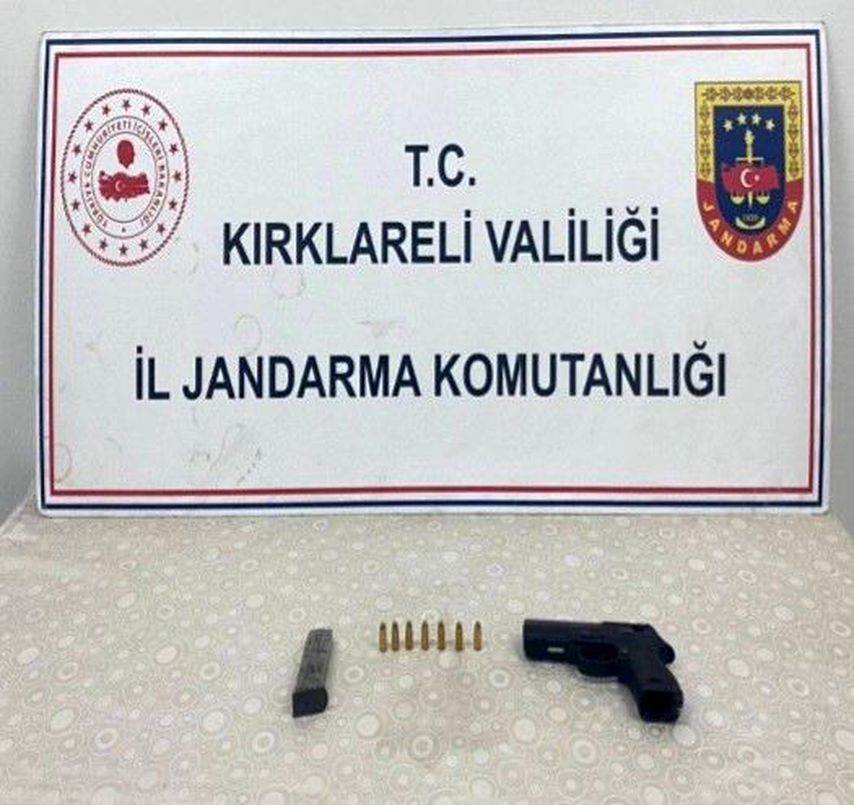 Kırklareli\'nde Firari Şüpheliler Yakalandı