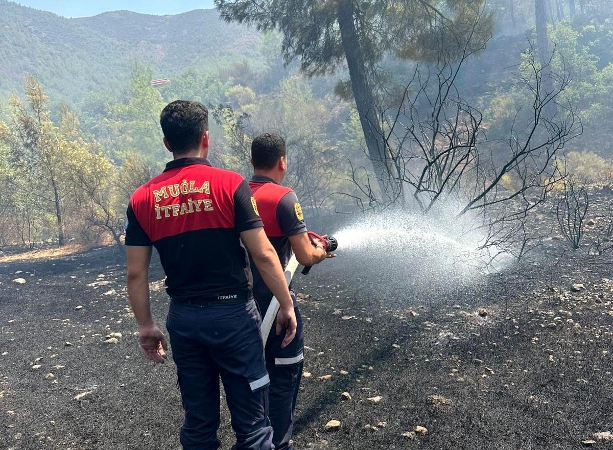 Marmaris\'teki Orman Yangını Kontrol Altına Alındı