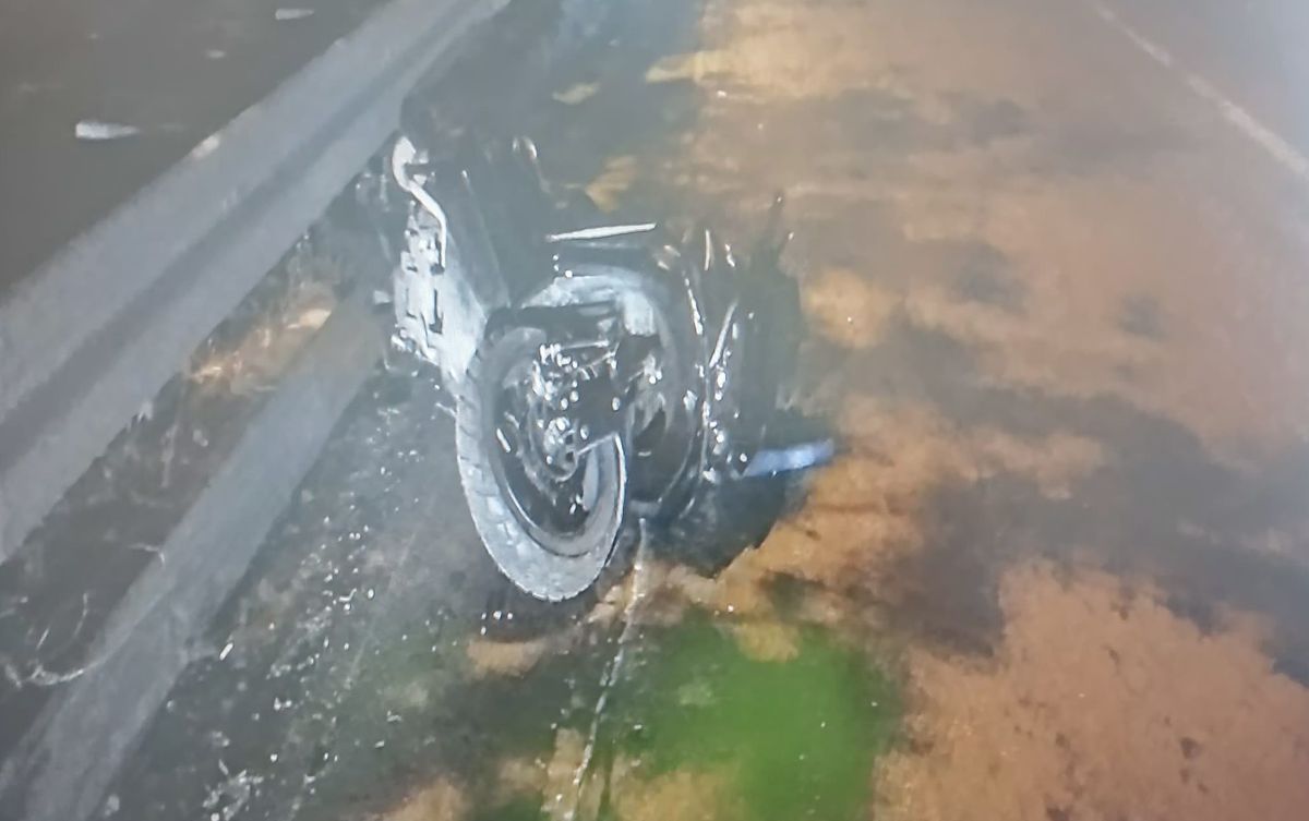 Karacabey\'de motosiklet kazası: 19 yaşındaki genç hayatını kaybetti