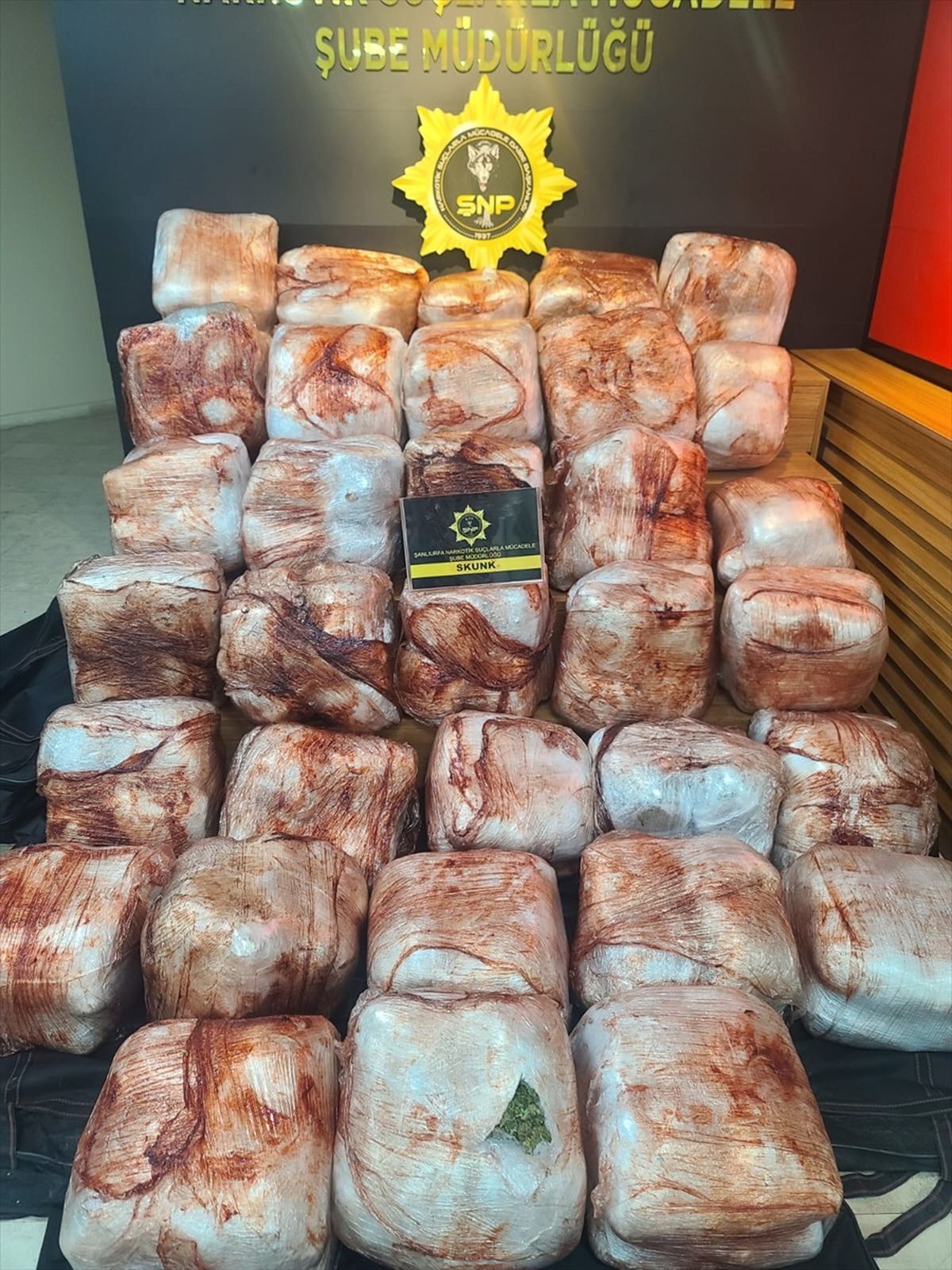 Şanlıurfa\'da 223 Kilo Sentetik Uyuşturucu Ele Geçirildi
