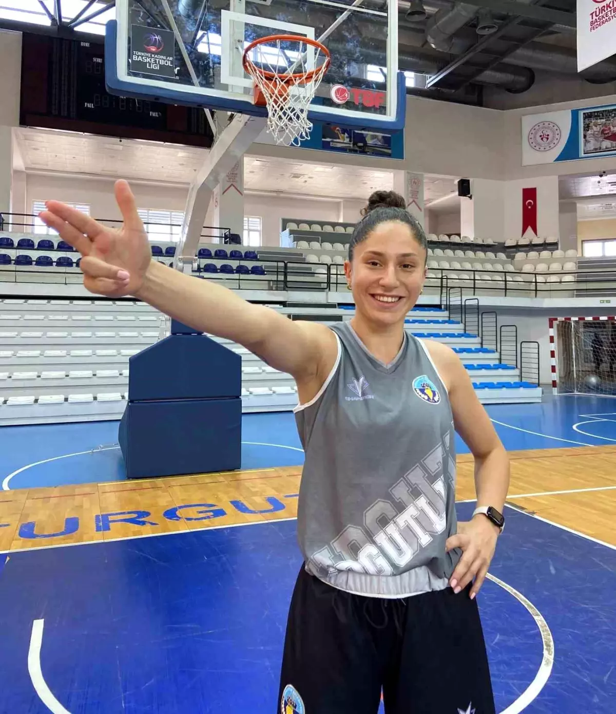 Turgutlu Belediyespor, Ronahi Zilan Kıran\'ı transfer etti