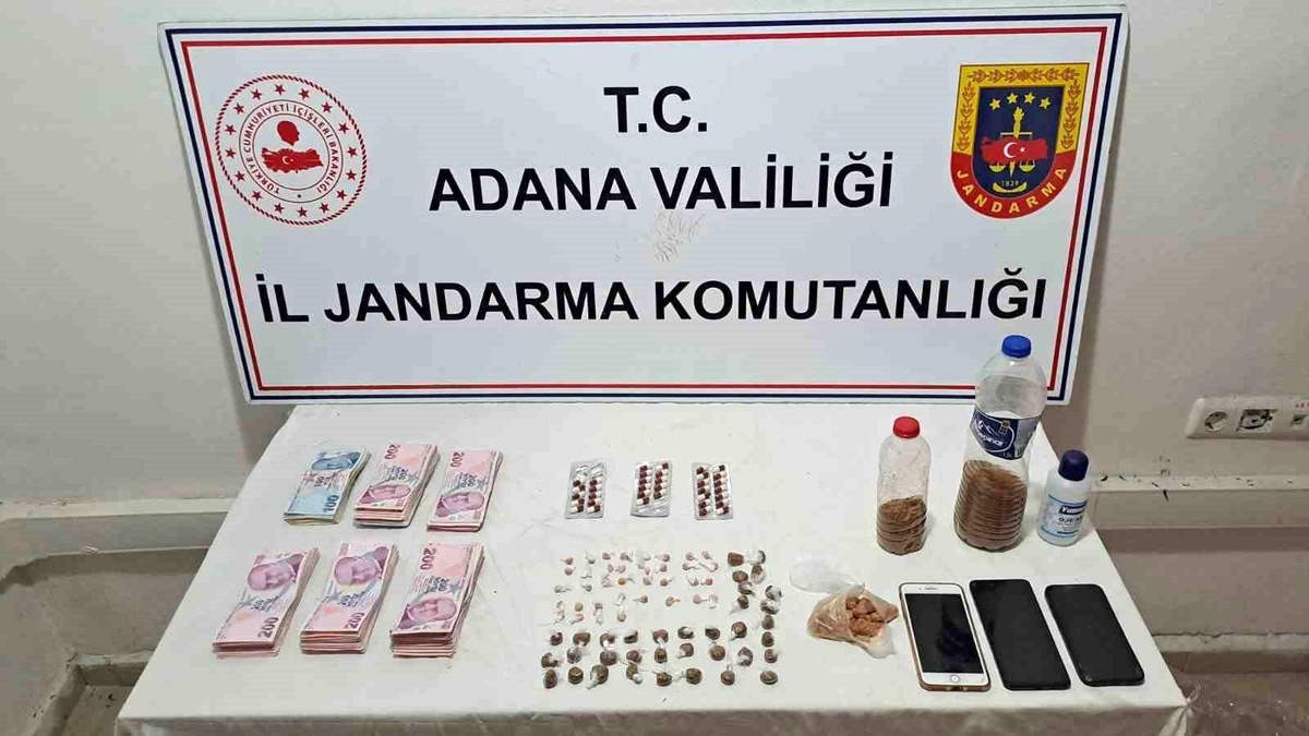 Adana\'da ev ve iş yerinde bonzai operasyonu: 4 şüpheli yakalandı