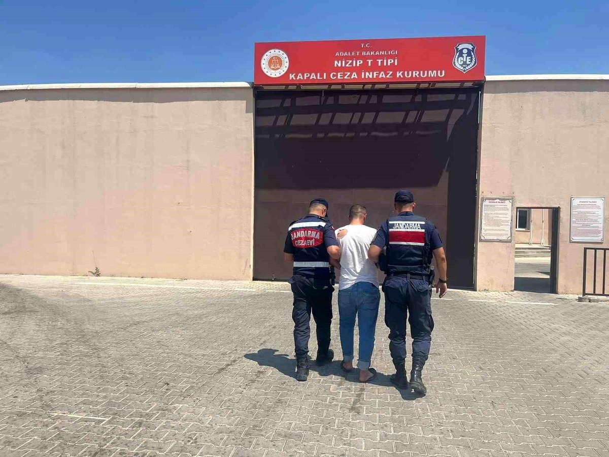 Gaziantep\'te Fıstık Hırsızı Yakalandı