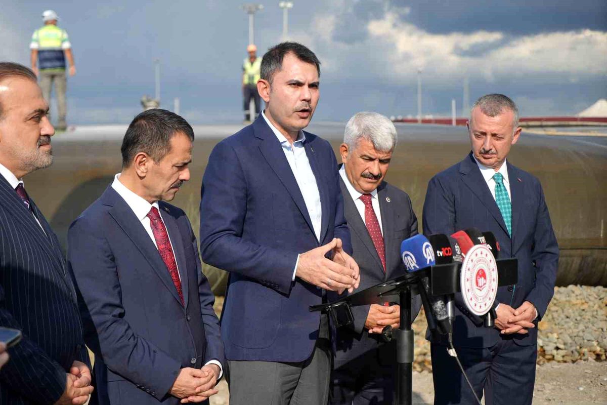 Bakan Kurum\'dan İmamoğlu\'nun "partizanlık yapıyor" ithamlarına cevap: "Dönüp aynaya baksınlar, partizanlık nasıl yapılıyormuş görecekler"