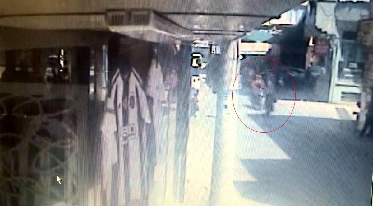 Bursa\'da Motosiklet Kazası: Yaşlı Kadına Çarptı