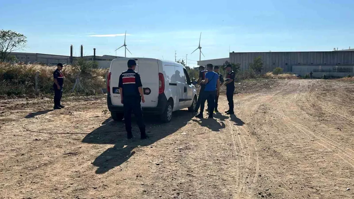 Çerkezköy\'de Korkunç Olay: Kız Arkadaşını Öldürdü, Sonra İntihar Etti