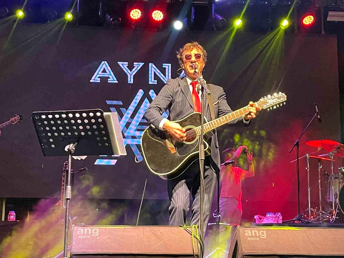 \'Afyon Kahve Festivali\' Ayna konseri ile sona erdi