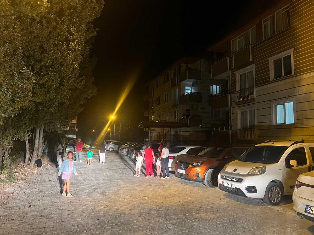 Suriye\'nin Hama şehrinde 5,2 büyüklüğünde deprem meydana geldi
