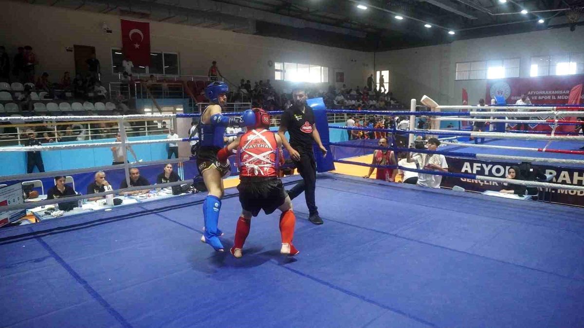 Muaythai İller Arası Zafer Kupası Afyonkarahisar\'da Başladı