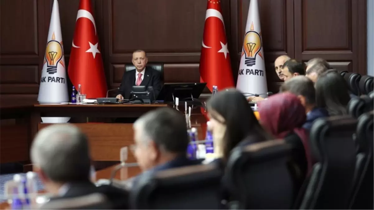 AK Parti MYK toplanıyor! Gündemde tartışmaların odağındaki iki isim var