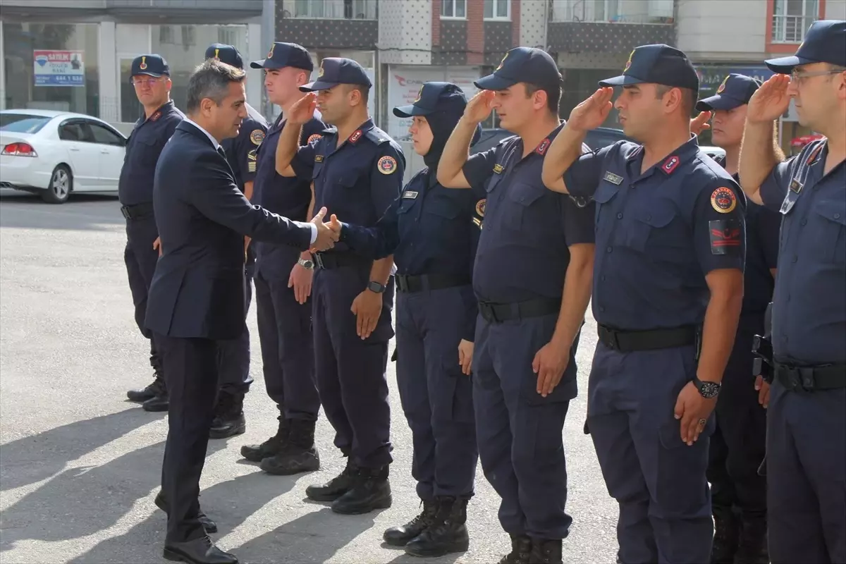 Bafra Kaymakamı Emniyet ve Jandarma Güçlerini Ziyaret Etti