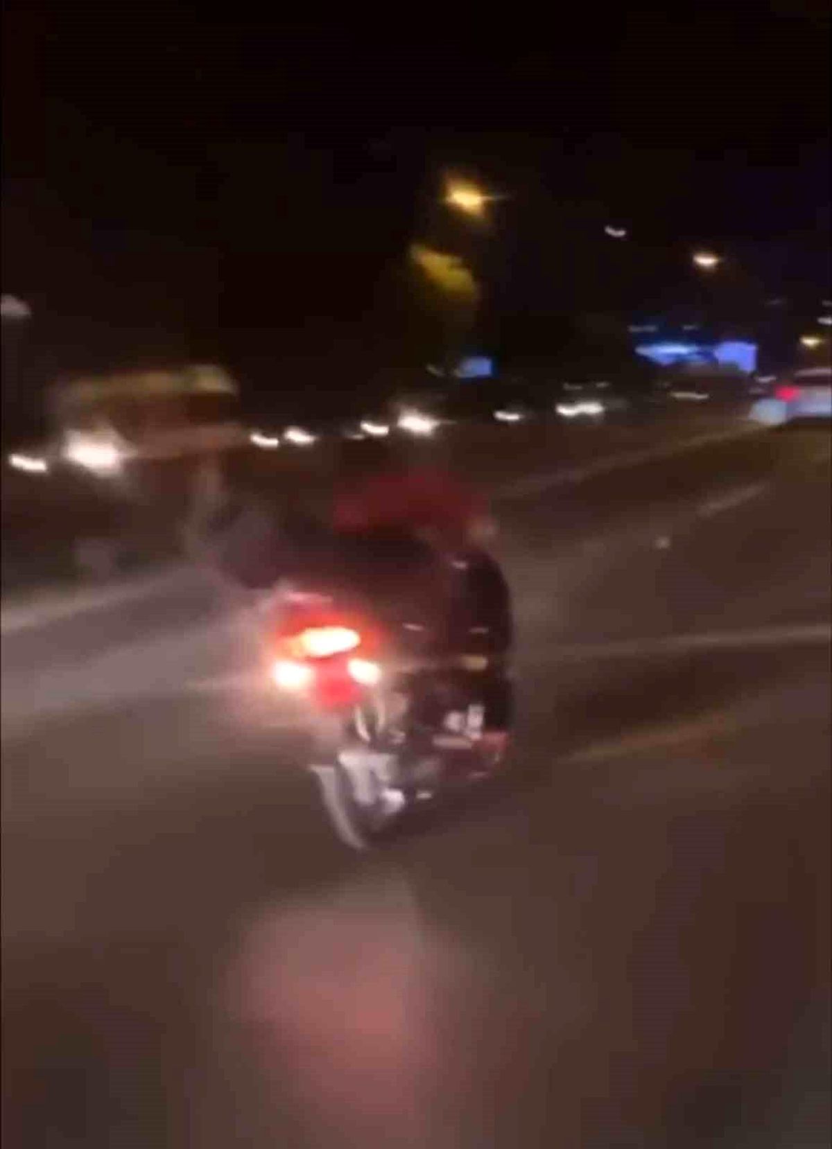 Bursa\'da Motosiklet Sürücüsü Yürekleri Ağza Getirdi