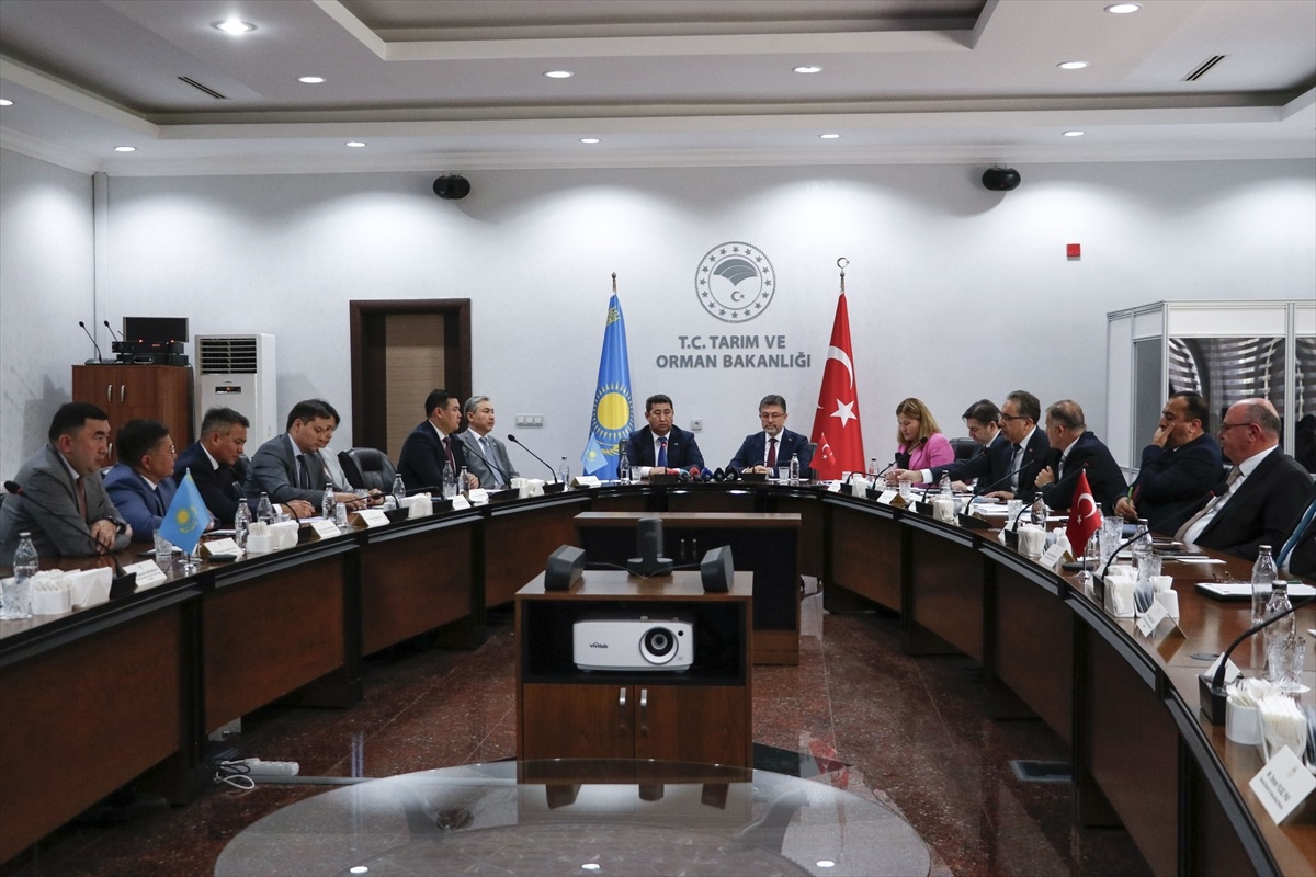 Tarım ve Orman Bakanı Yumaklı: Çukurova\'da tarımsal üretimi karşılamak için yatırımlar yapıldı