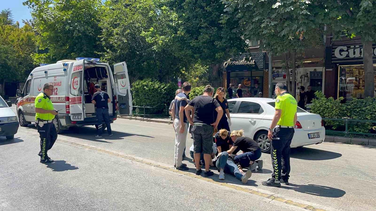 Elektrikli bisikletin çarptığı kadın hafif yaralandı