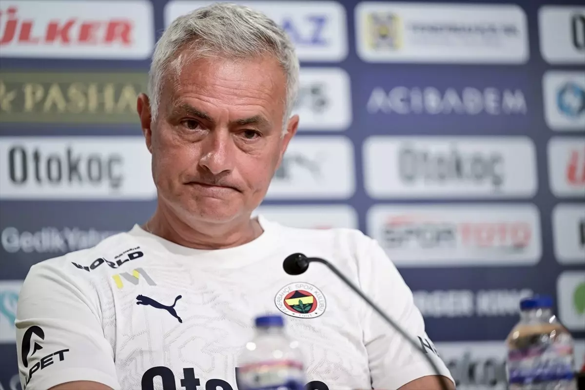 Mourinho: Şampiyonlar Ligi\'ne katılmak için elimizden geleni yapacağız