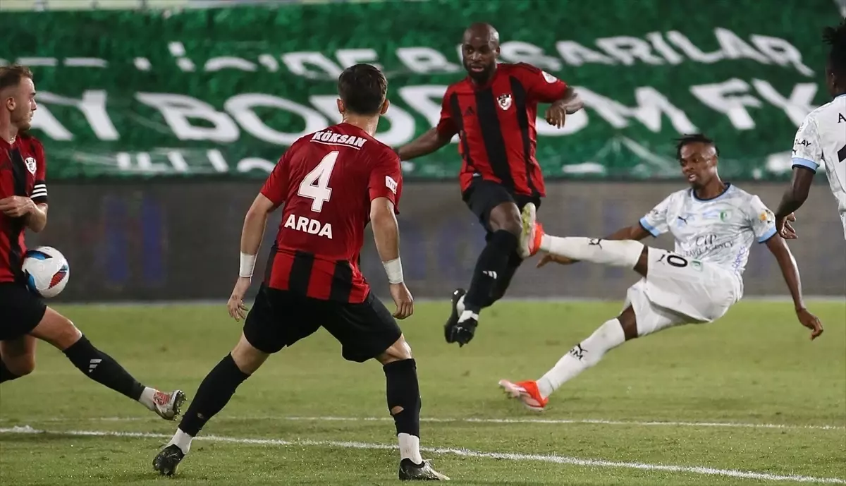 Sipay Bodrum FK ile Gaziantep FK Karşılaşmasının İlk Yarısı 0-0 Sonuçlandı