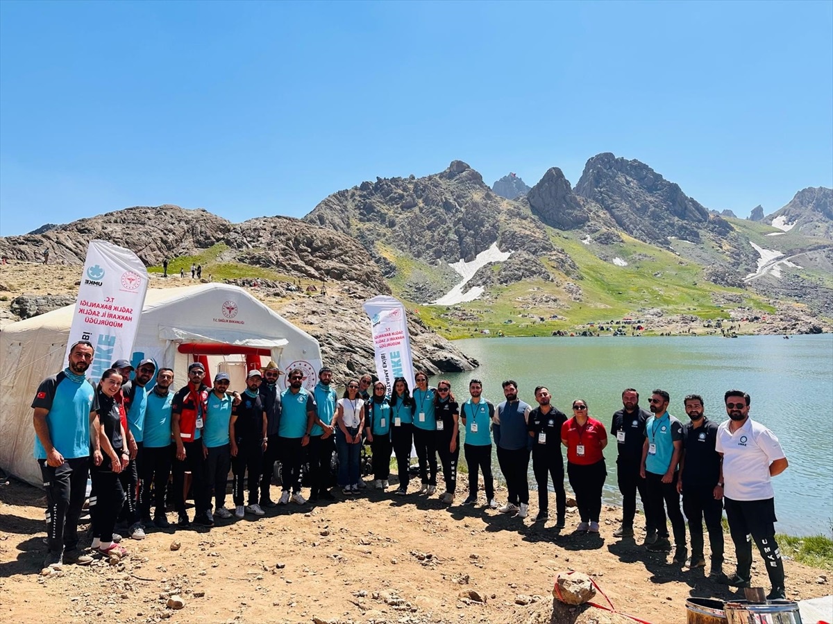 Hakkari\'deki Cilo Festivali\'nde 406 Kişiye Sağlık Hizmeti Verildi