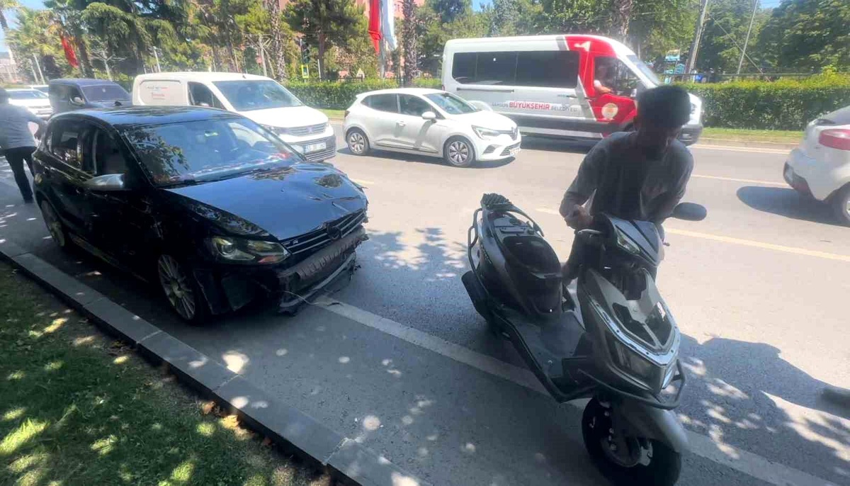 Samsun\'da Işık ve Yaya Yolu İhlali Sonucu Meydana Gelen Kazada 1 Kişi Yaralandı