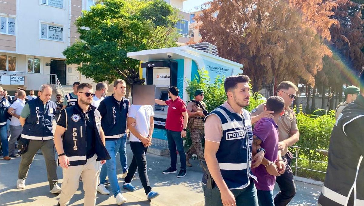 Kırklareli\'de Organize Suç Operasyonunda 20 Tutuklama