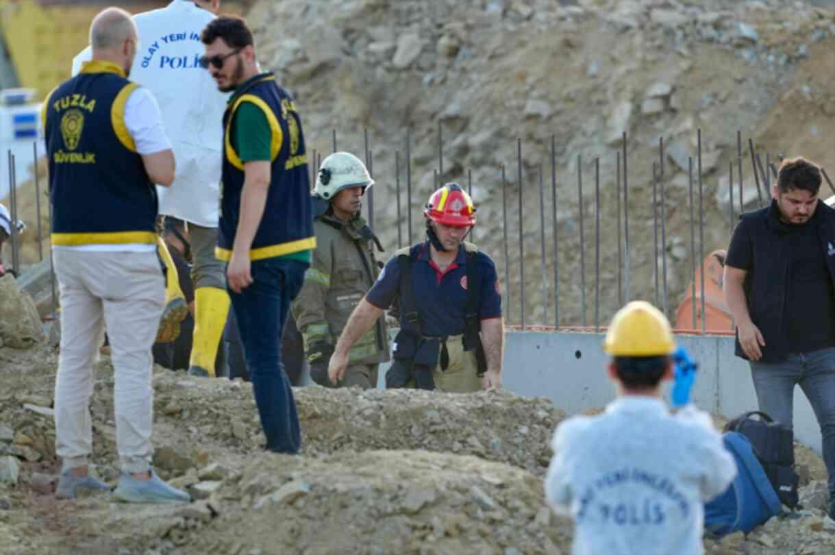 Tuzla'da 2 işçiye mezar olan göçükle ilgili firari müteahhit de yakalandı