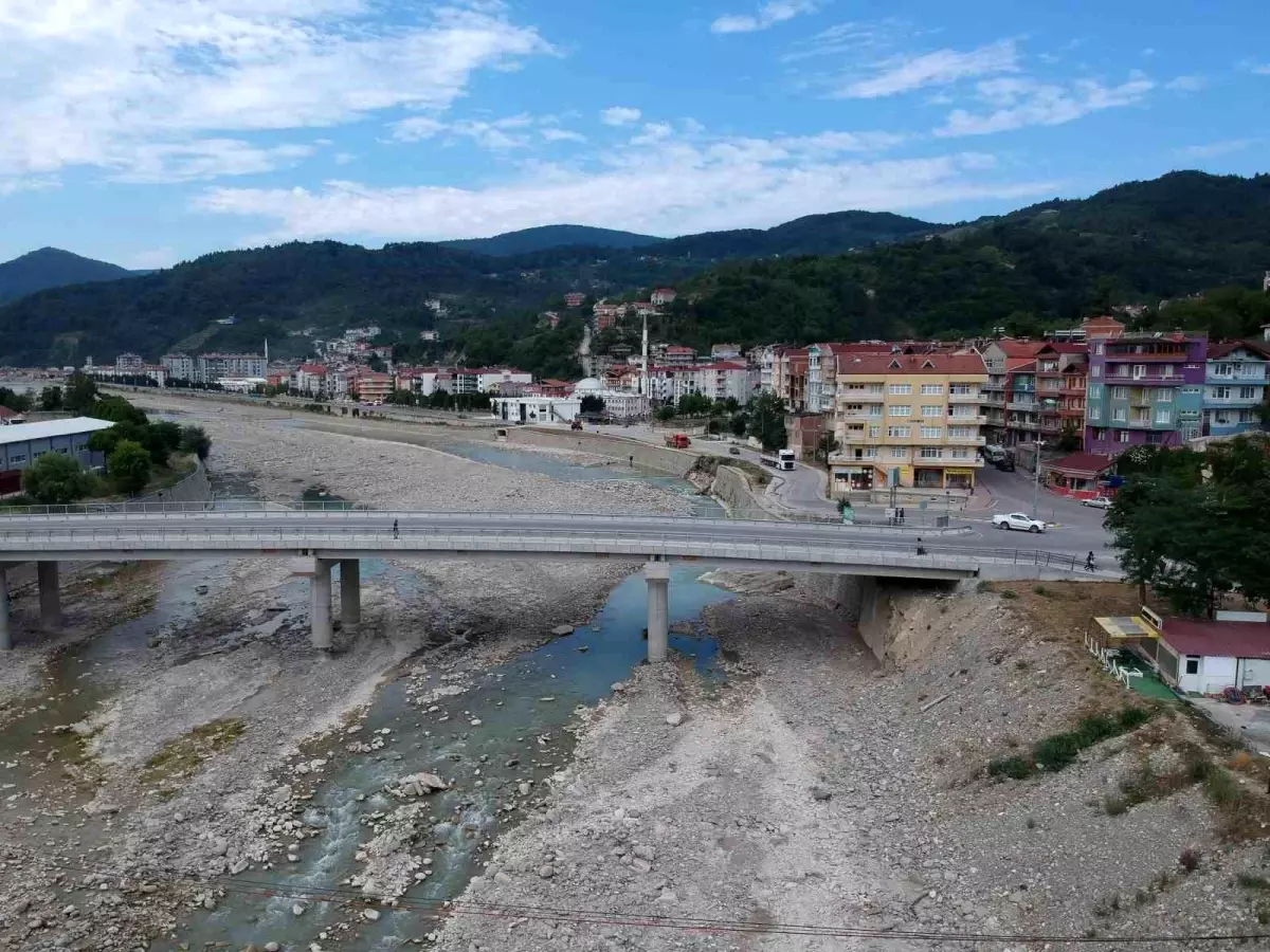 Sinop Valisi: Sel felaketinin izleri kısa sürede silindi