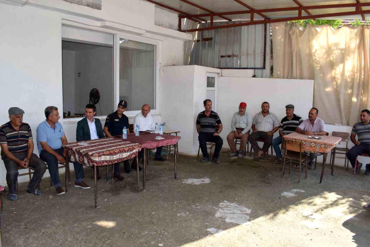 Bozdoğan Kaymakamı Fahrettin Fazıl Ata, Mahalle Ziyaretlerine Devam Ediyor